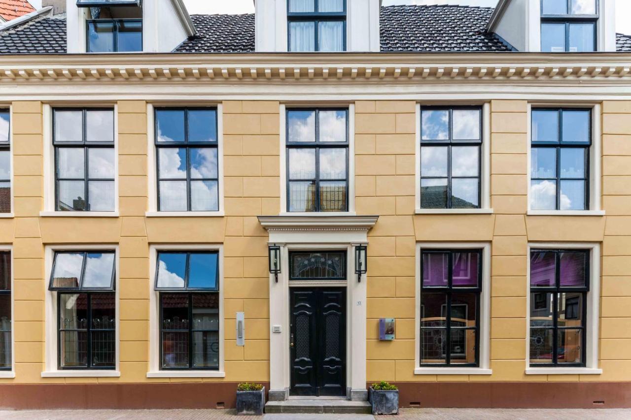De Olde Signorie Bed and Breakfast Leeuwarden Eksteriør billede